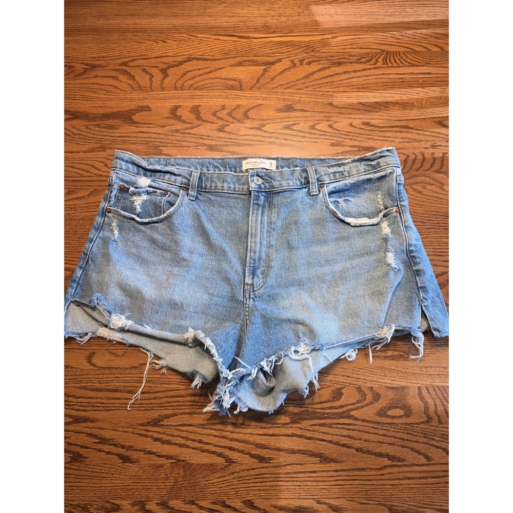 Abercrombie‎ & Fitch The Mom Short High Rise Denim Shorts Size 34/18